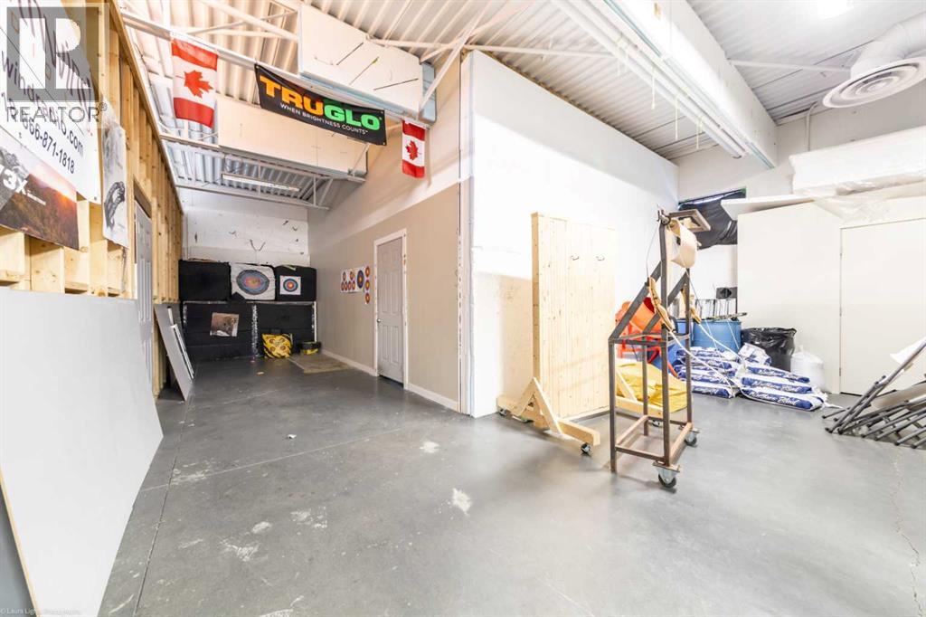 5716 44 Street Property Photo 17