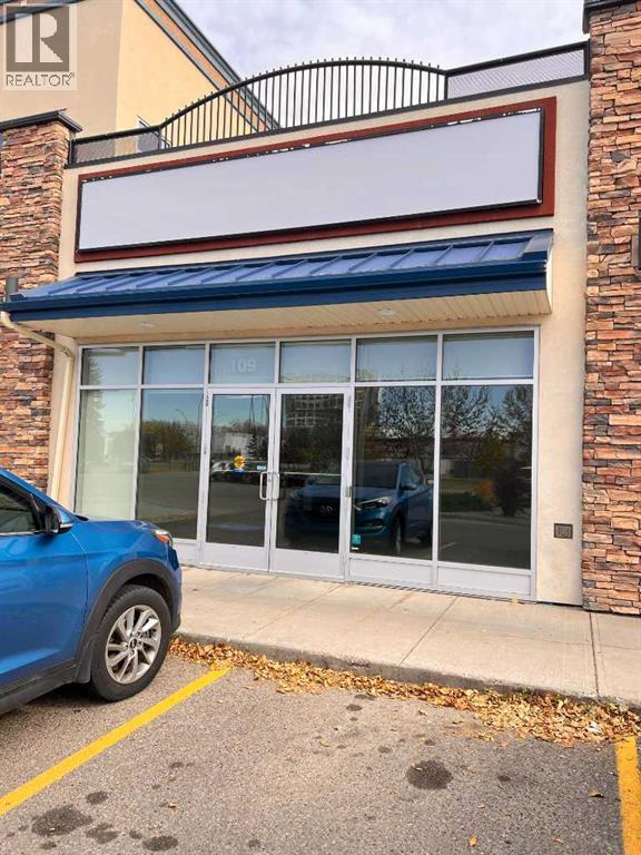 3215 49 Avenue Property Photo 2