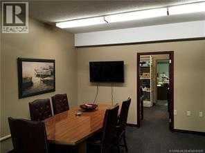 4919 48 Street Property Photo 2