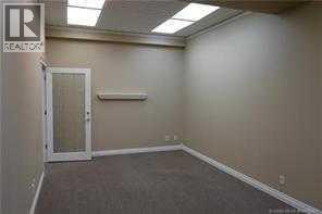 4919 48 Street Property Photo 6