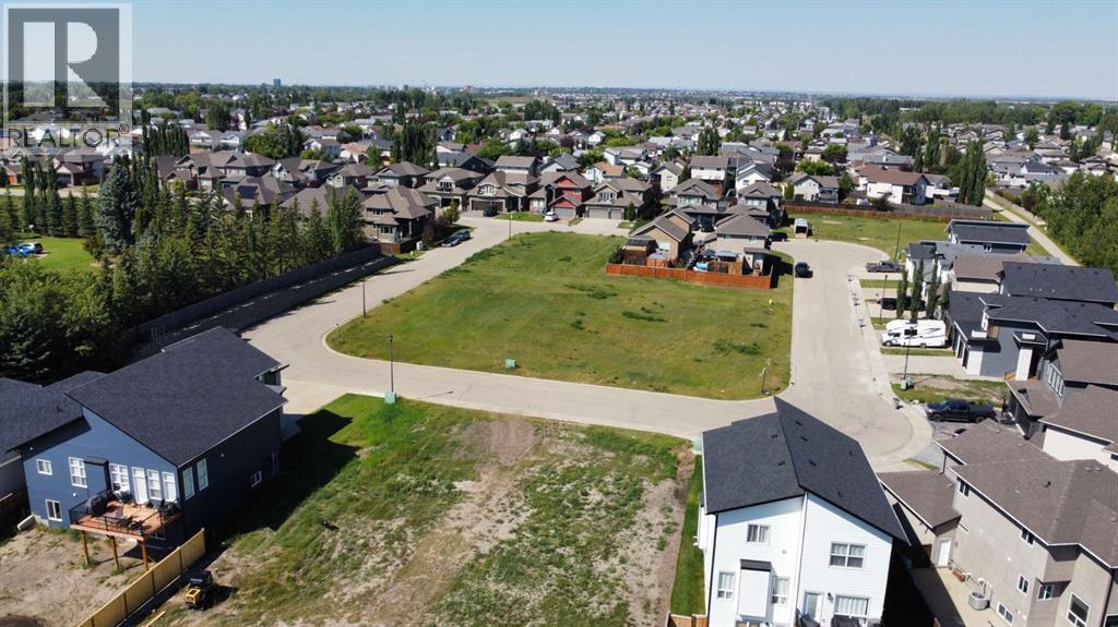 8810 59 Avenue Photo de la propriété 1