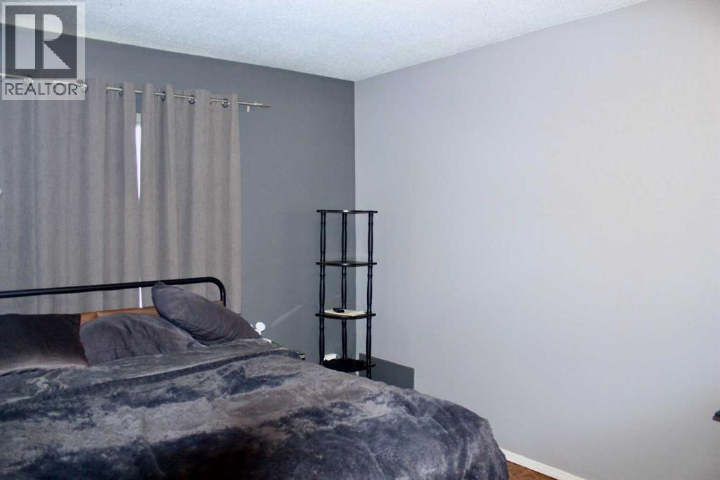 515 17 Avenue Southwest Property Photo 8