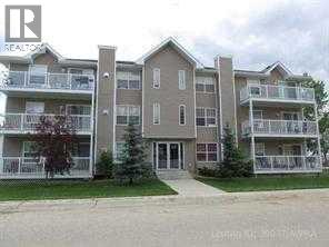 3 501 Street Property Photo 1