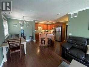 3 501 Street Property Photo 7