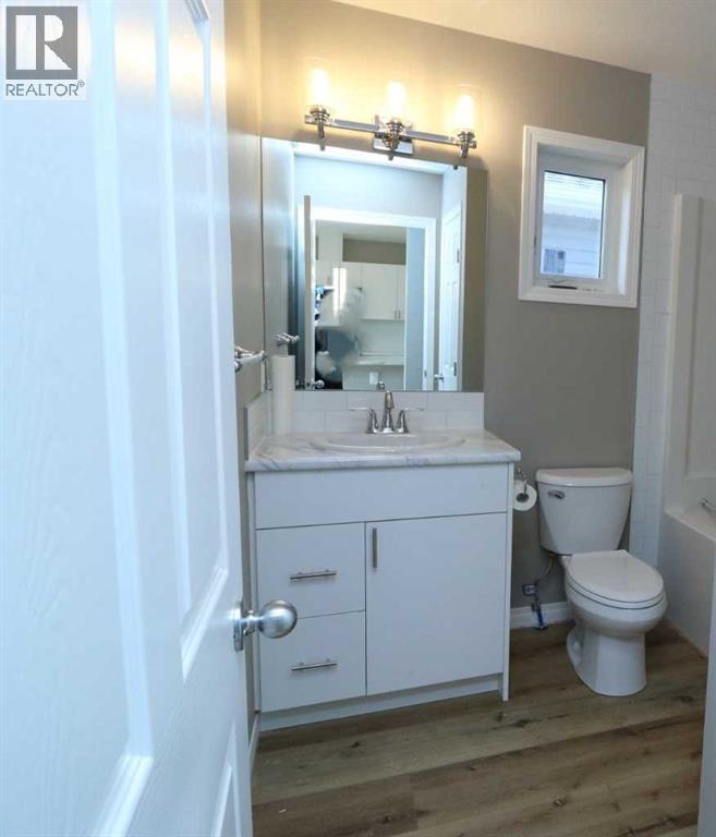 447 Henricks Drive Property Photo 10