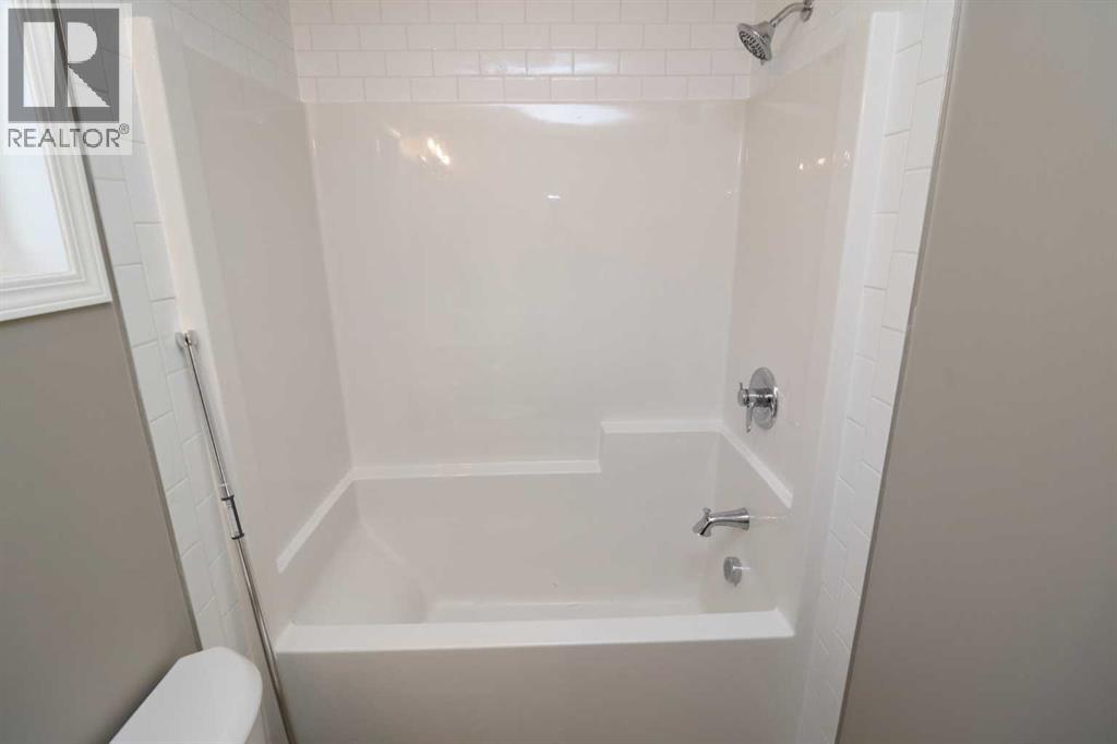 447 Henricks Drive Property Photo 11