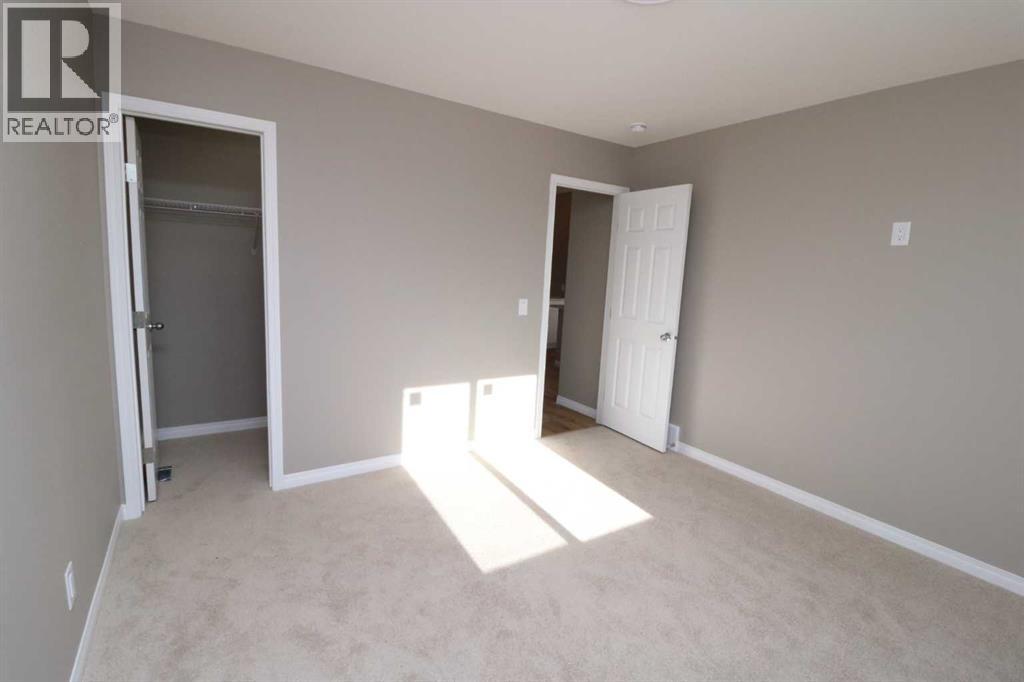 447 Henricks Drive Property Photo 13