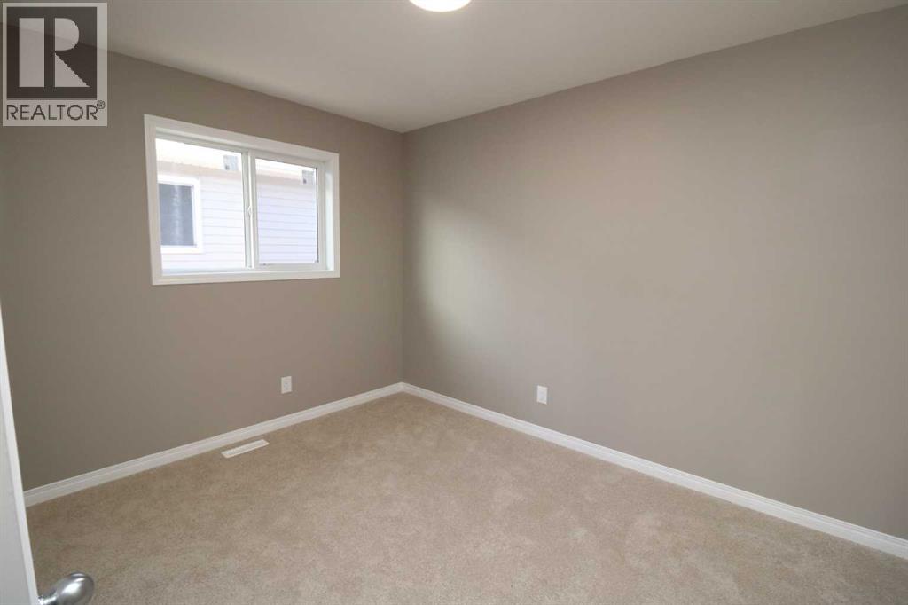 447 Henricks Drive Property Photo 15