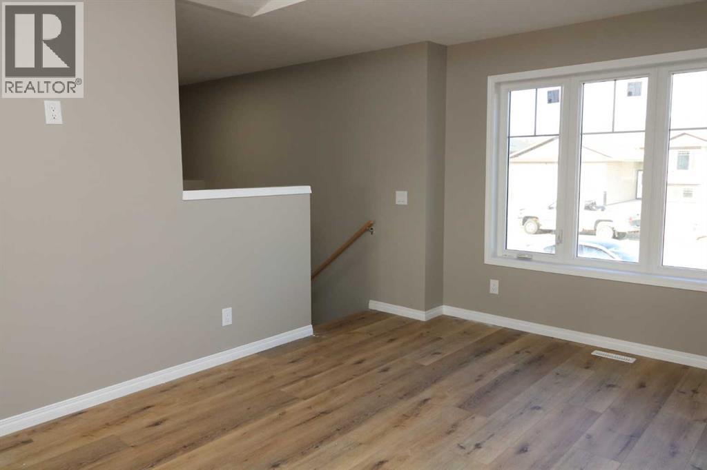 447 Henricks Drive Property Photo 17