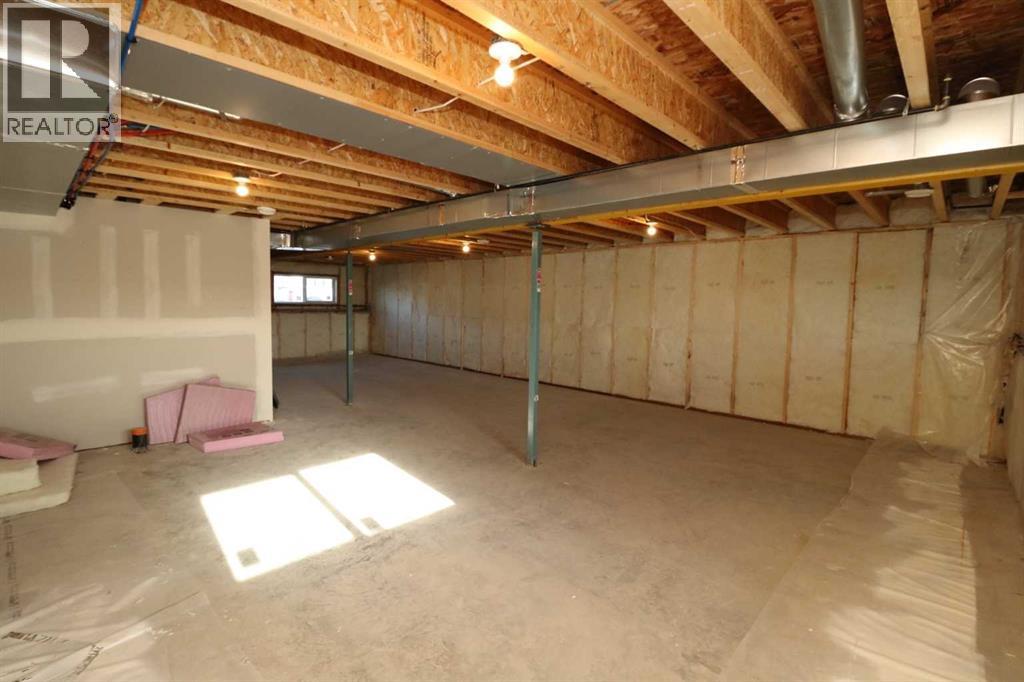 447 Henricks Drive Property Photo 21