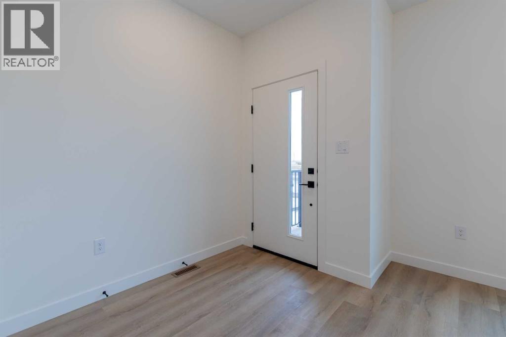 2815 16 Avenue Property Photo 7