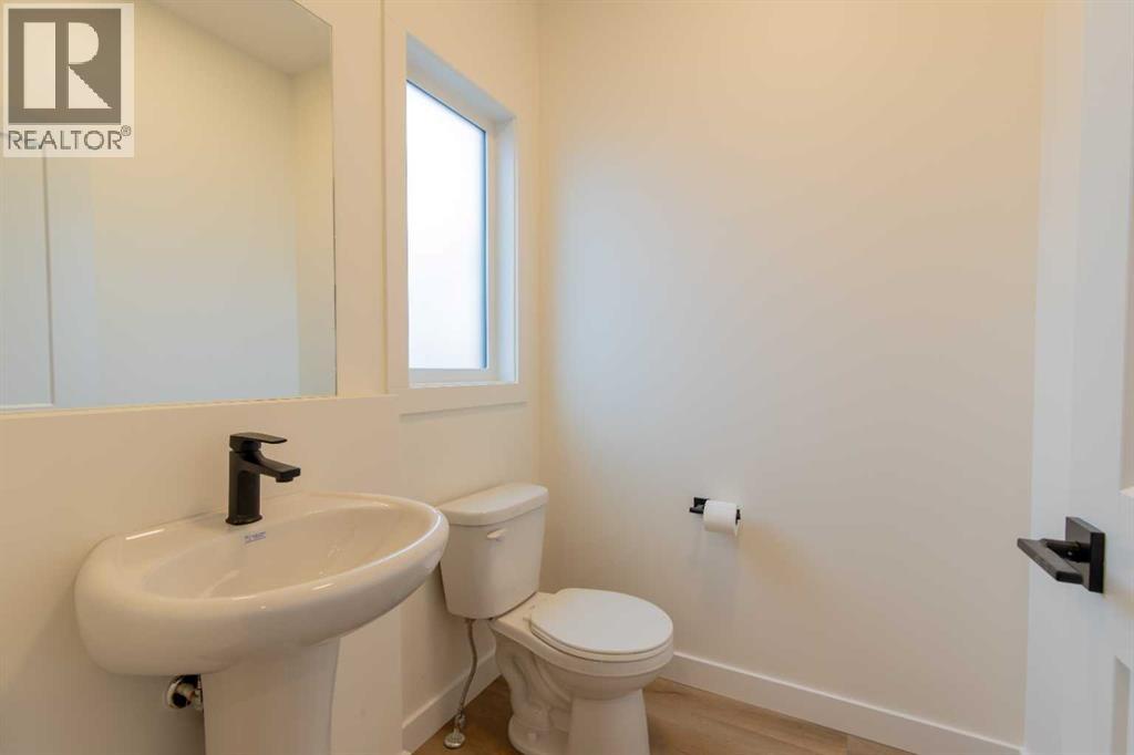 2815 16 Avenue Property Photo 21