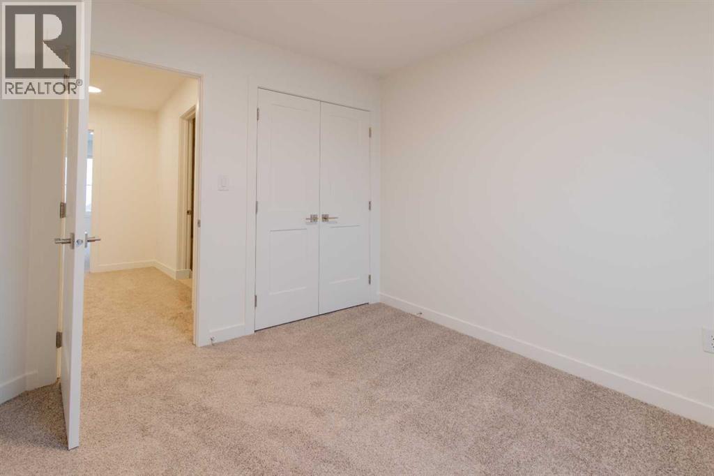 2813 16 Avenue Property Photo 16