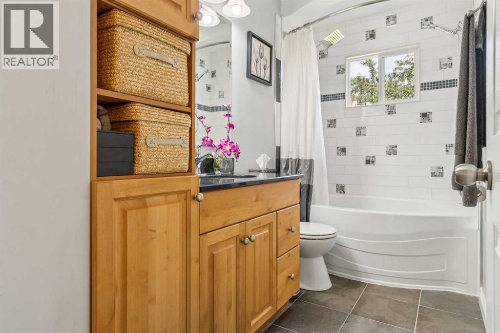 320 Haddon Road Sw Property Photo 15