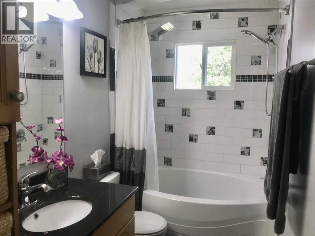 320 Haddon Road Sw Property Photo 16