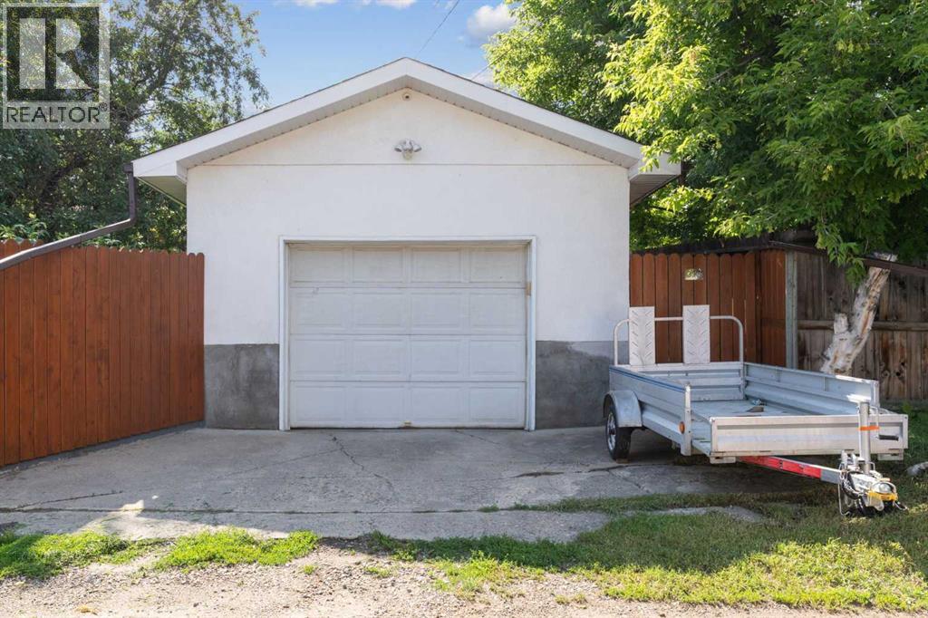 320 Haddon Road Sw Property Photo 32