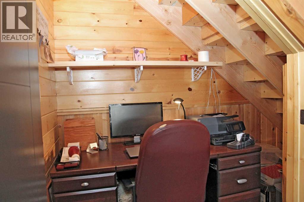 1028 Birch Place Property Photo 15