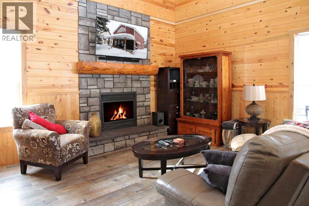 1028 Birch Place Property Photo 16