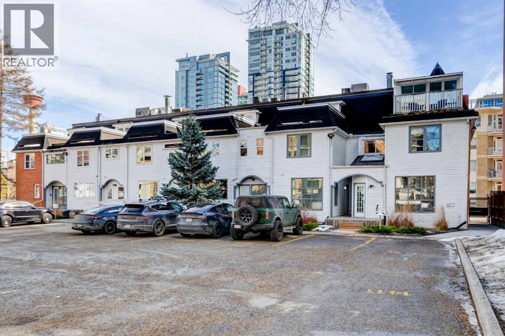 1411 2 Street Sw Property Photo 3