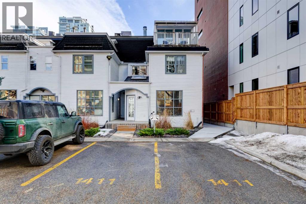 1411 2 Street Sw Property Photo 4