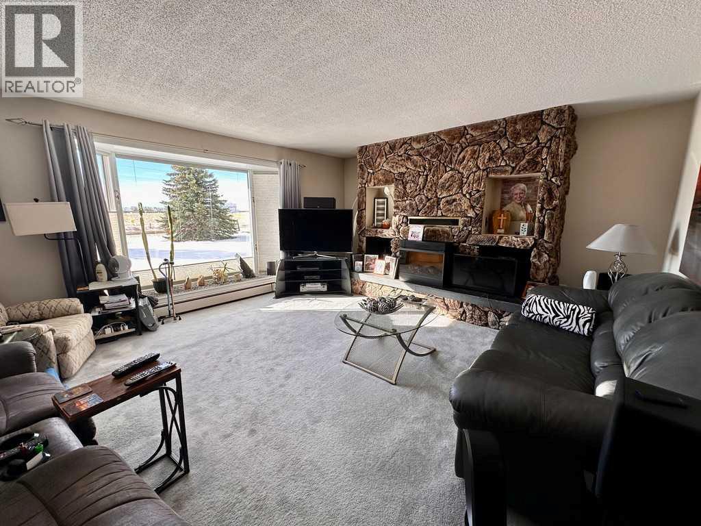 212072 Twp Rd 9-4 Property Photo 12