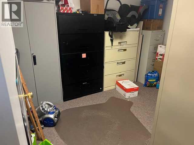 206 5115 49 Street Property Photo 11