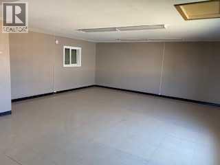3505 38 Ave Property Photo 6