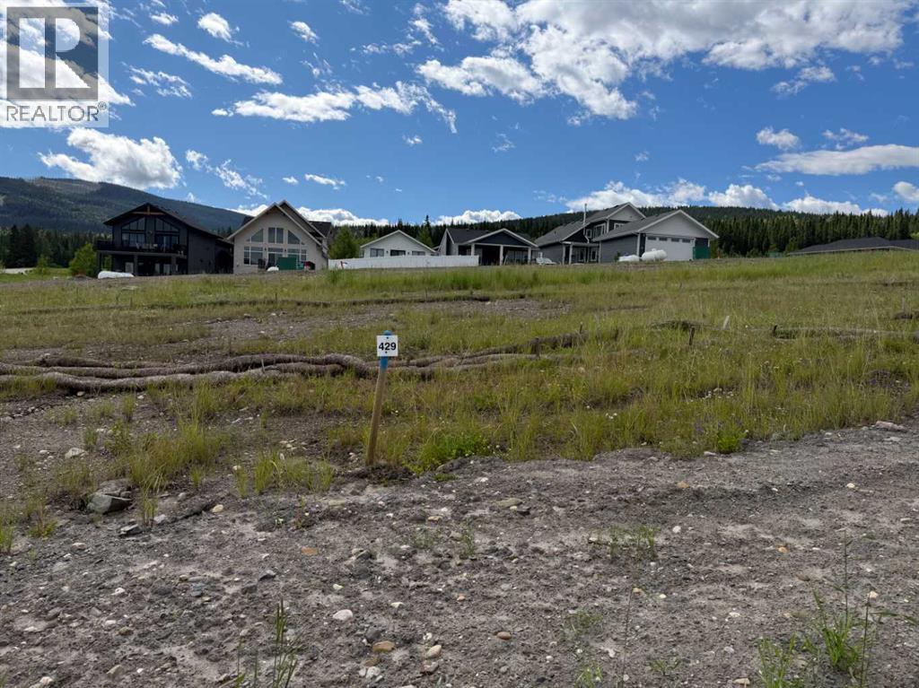 429 Lily Avenue Property Photo 1