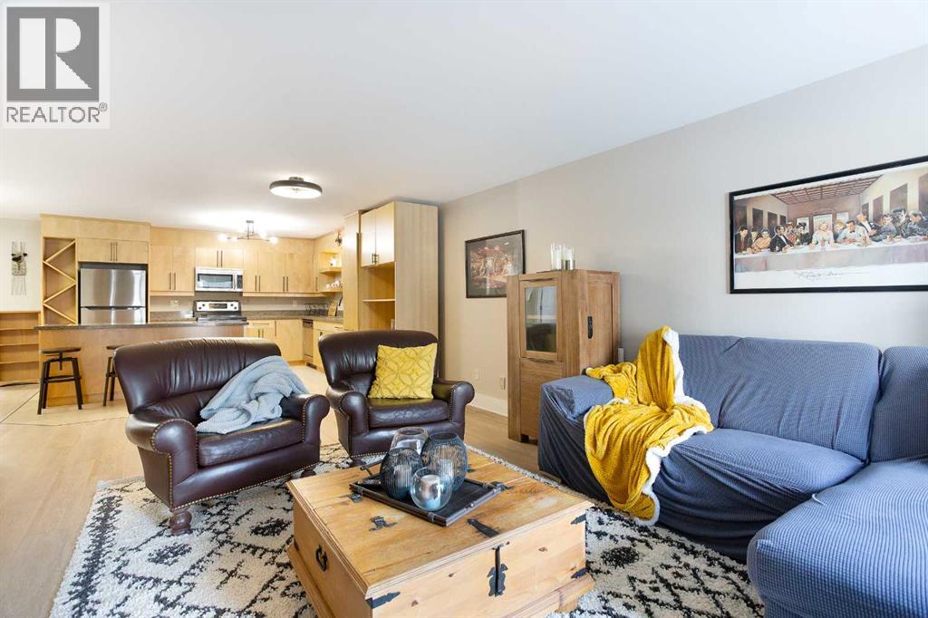 350 4 Avenue Northeast Property Photo 11