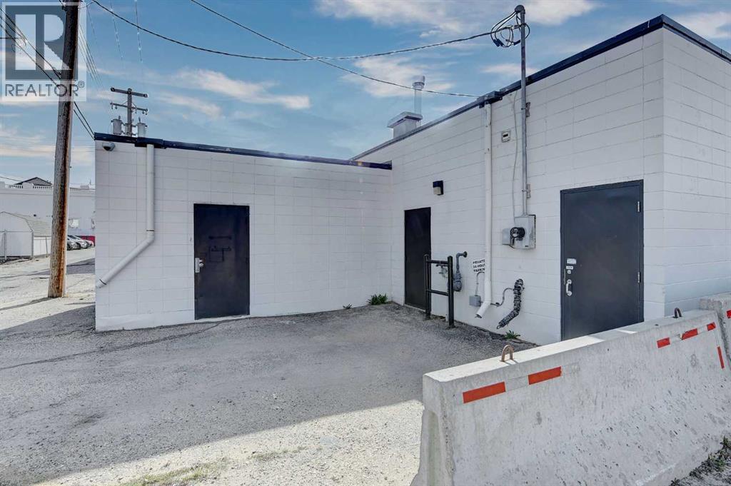 10018 101 Avenue Property Photo 8