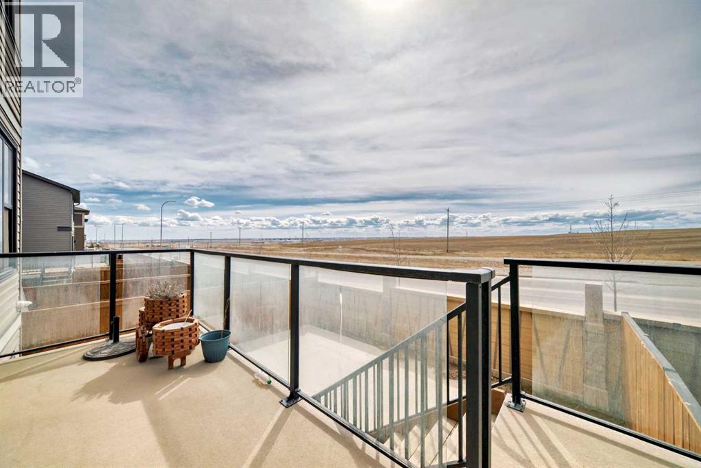 90 Howse Common Ne Property Photo 14
