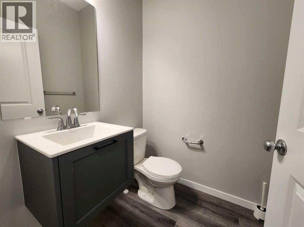 90 Howse Common Ne Property Photo 17