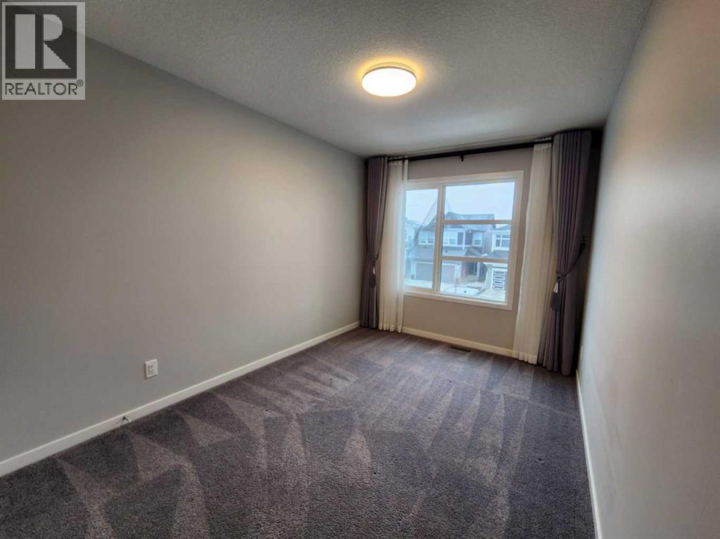 90 Howse Common Ne Property Photo 28