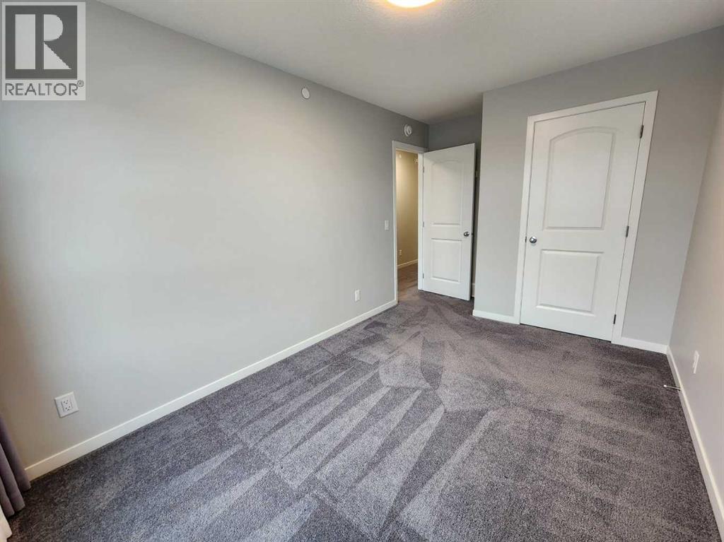 90 Howse Common Ne Property Photo 30