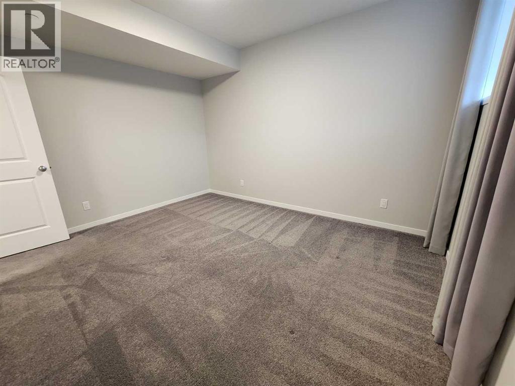 90 Howse Common Ne Property Photo 35