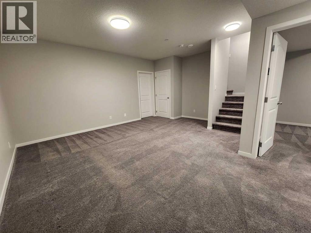 90 Howse Common Ne Property Photo 42