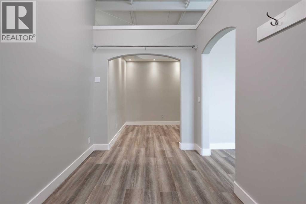 5116 52 Street Property Photo 27