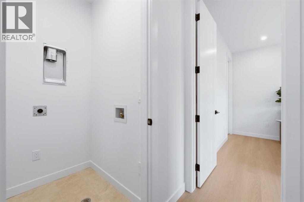 521 15 Avenue Northeast Property Photo 28