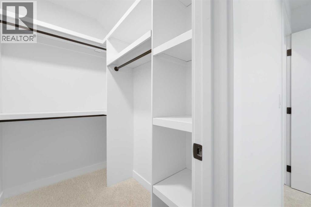 521 15 Avenue Northeast Property Photo 34