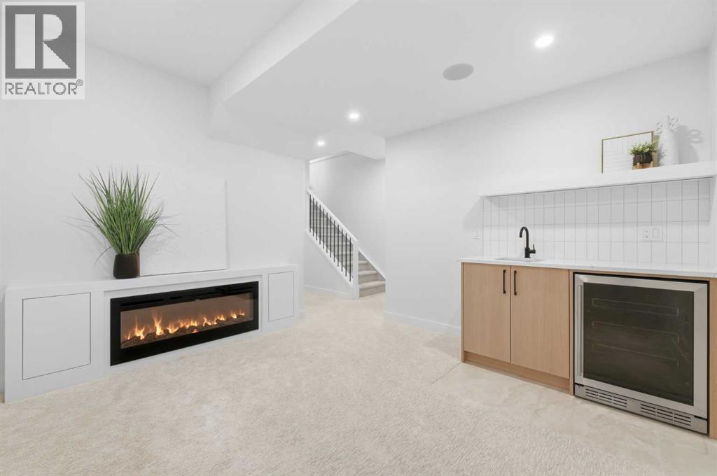 521 15 Avenue Northeast Property Photo 33