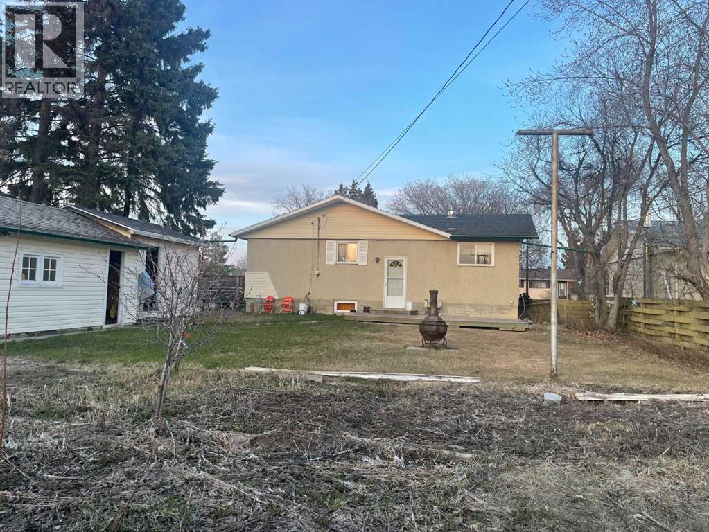 10416 116 Street Property Photo 12