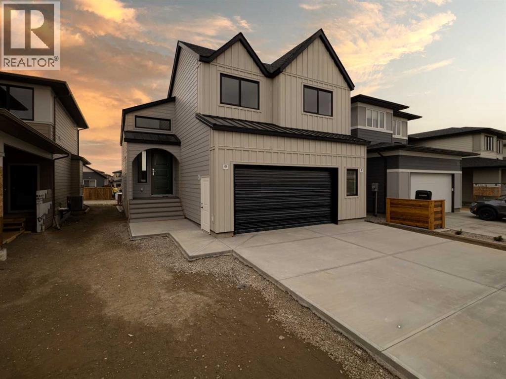 681 Devonia Road W Property Photo 2