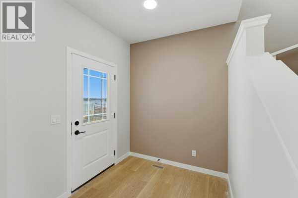 213 Bayview Park Sw Property Photo 2