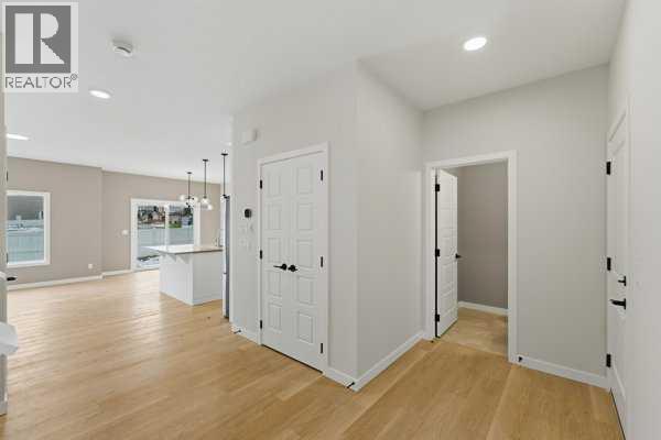 213 Bayview Park Sw Property Photo 3