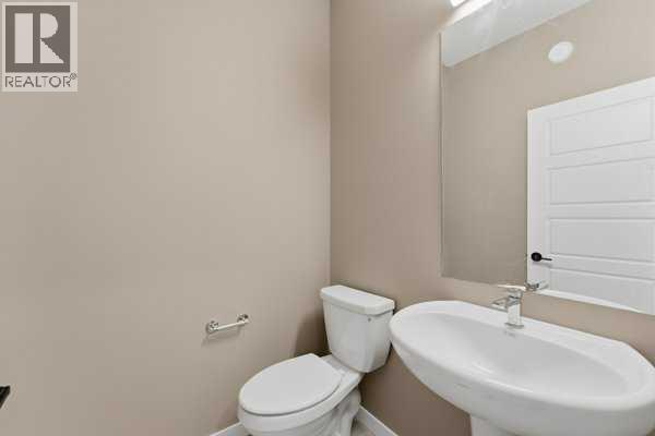 213 Bayview Park Sw Property Photo 4