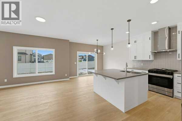 213 Bayview Park Sw Property Photo 6