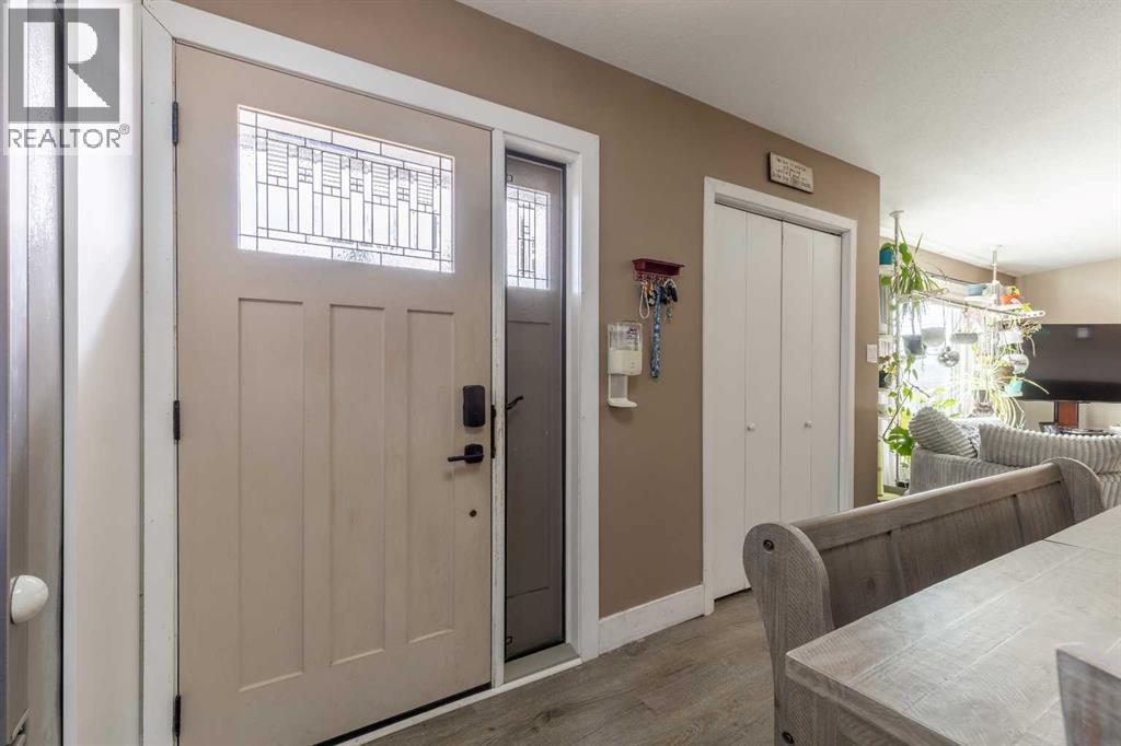 1907 7a Avenue N Property Photo 6