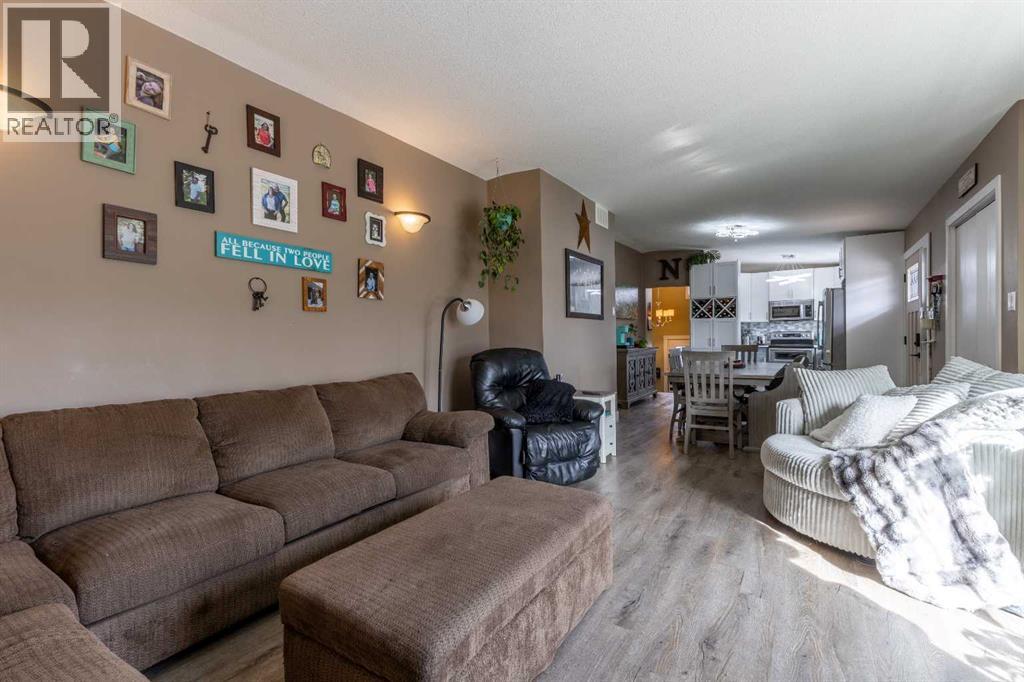 1907 7a Avenue N Property Photo 12