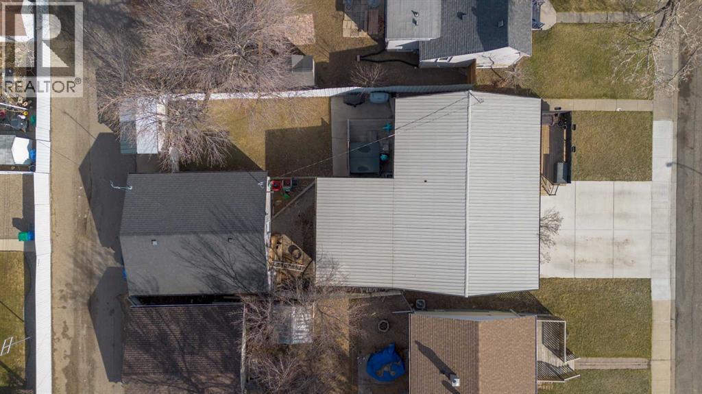 1907 7a Avenue N Property Photo 45