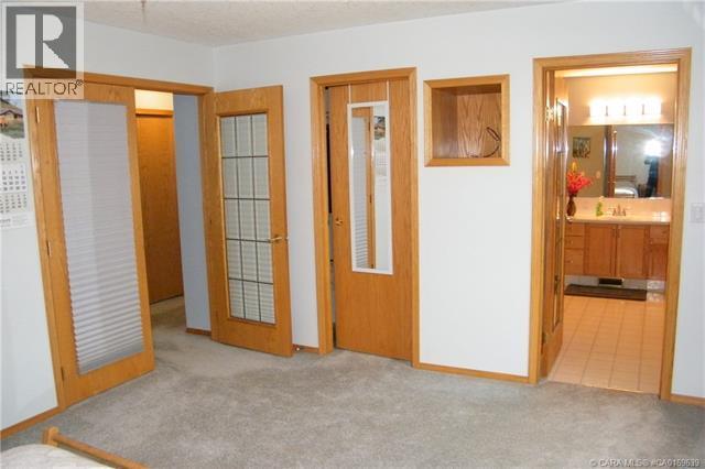 5606 46 Avenue W Property Photo 19
